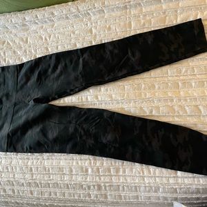 Camo Spanx leggings !